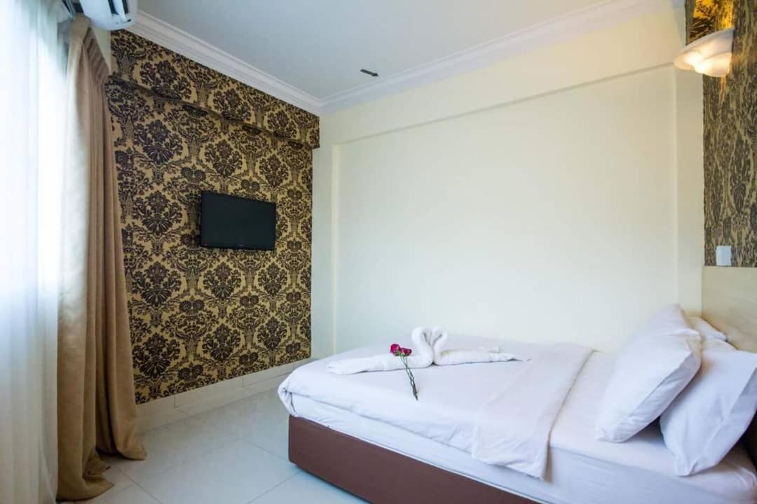 Hotel Sea Princess Teluk Bahang Buitenkant foto