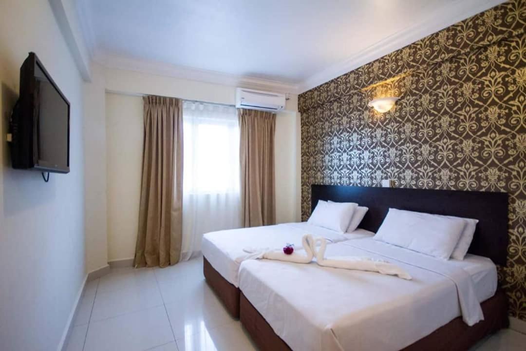 Hotel Sea Princess Teluk Bahang Buitenkant foto